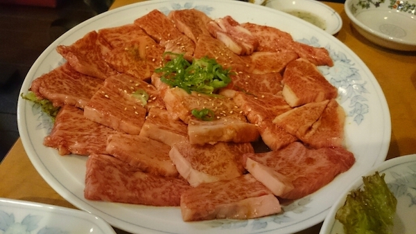 焼肉工房みなとのお肉